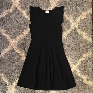 Elegant Black Sleeveless Dress